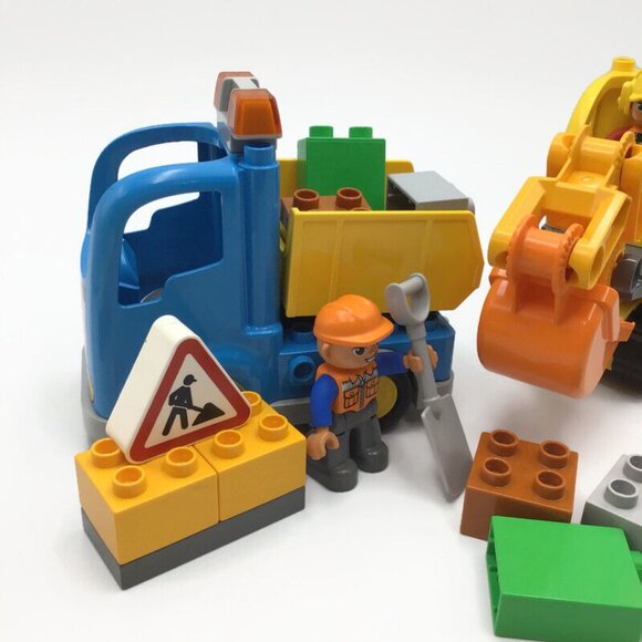 LEGO DUPLO 10812 Truck & Tracked Excavator Oval Eyes Figures Construction Set - Picture 2 of 10